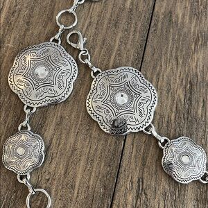 Silver concho belt M